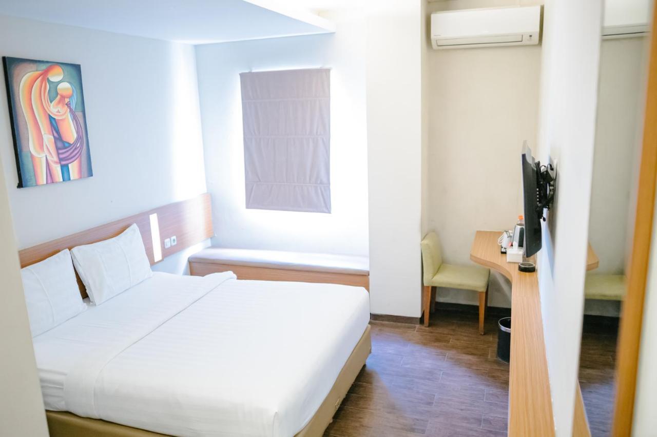 Biz Hotel City Center Ambon Ngoại thất bức ảnh