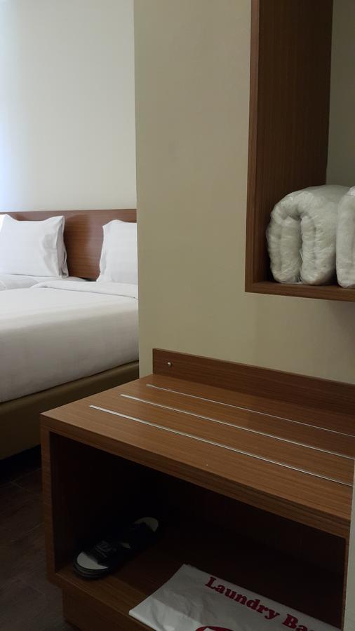 Biz Hotel City Center Ambon Ngoại thất bức ảnh
