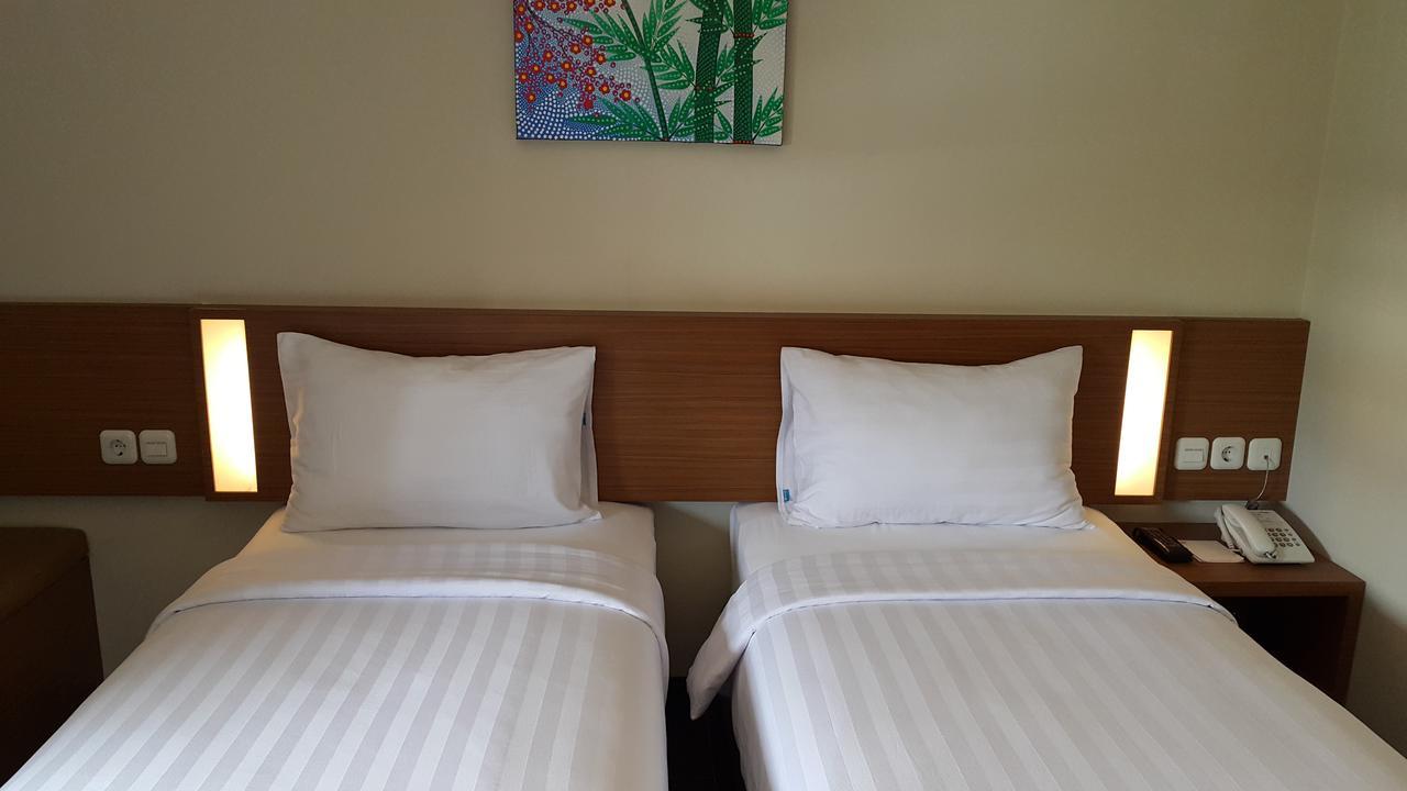 Biz Hotel City Center Ambon Ngoại thất bức ảnh