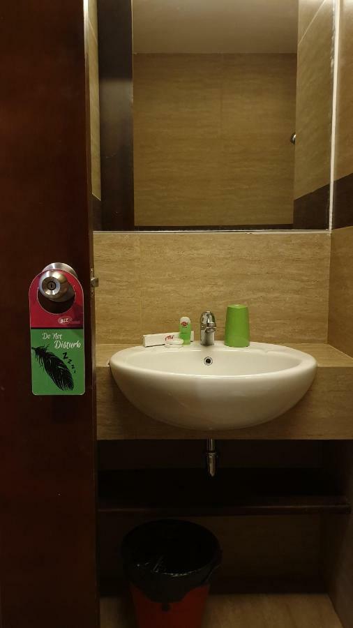 Biz Hotel City Center Ambon Ngoại thất bức ảnh
